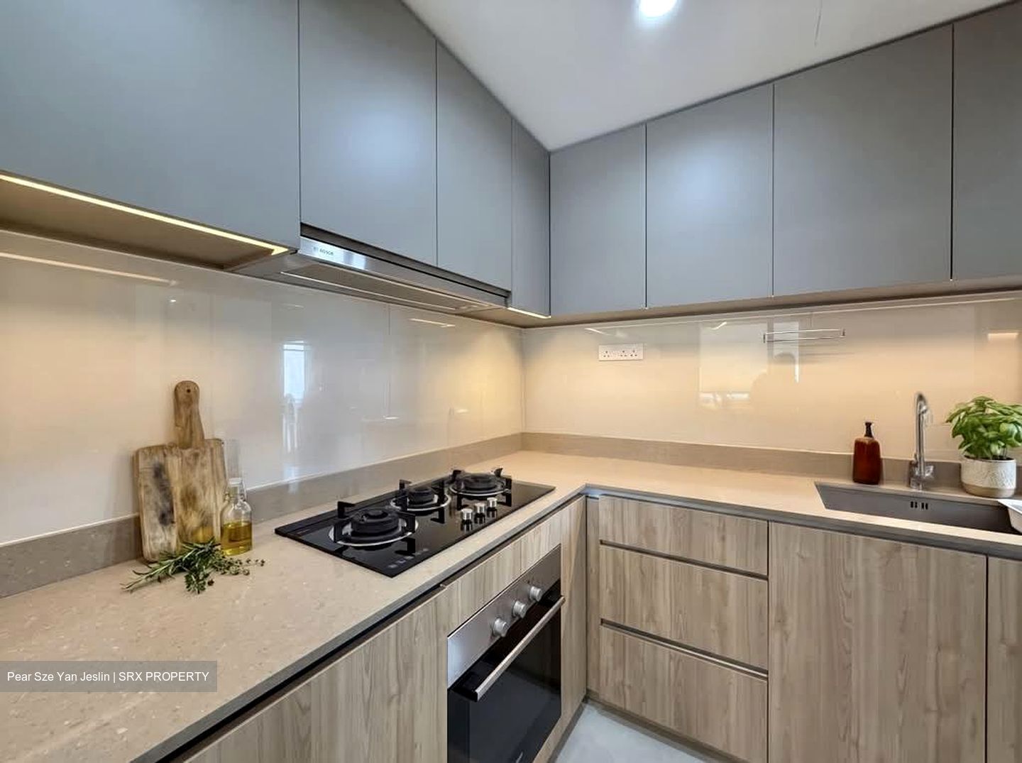Twin Vew (D5), Apartment #595906671